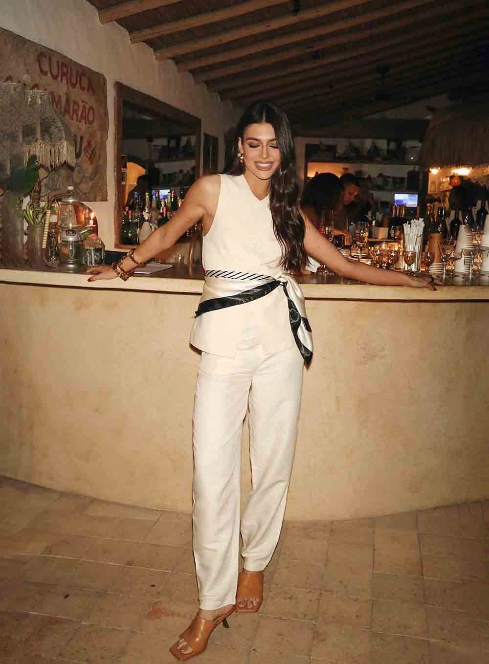 Calça Feminina Alfaiataria Joana Bege Leblanc