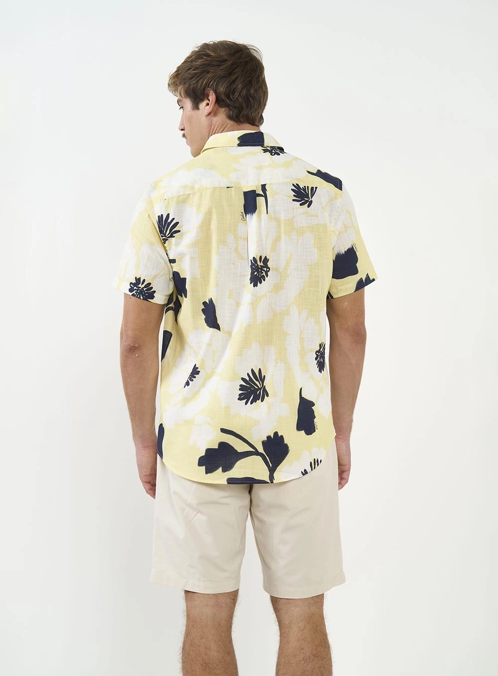 Camisa Estampada Manga Curta Com Botão Estampados