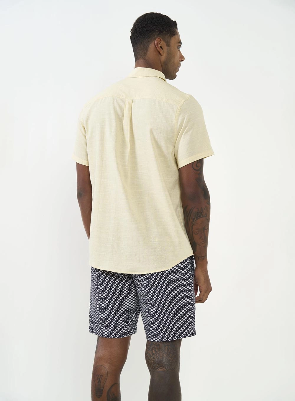 Camisa Manga Curta Masculina Amarelo