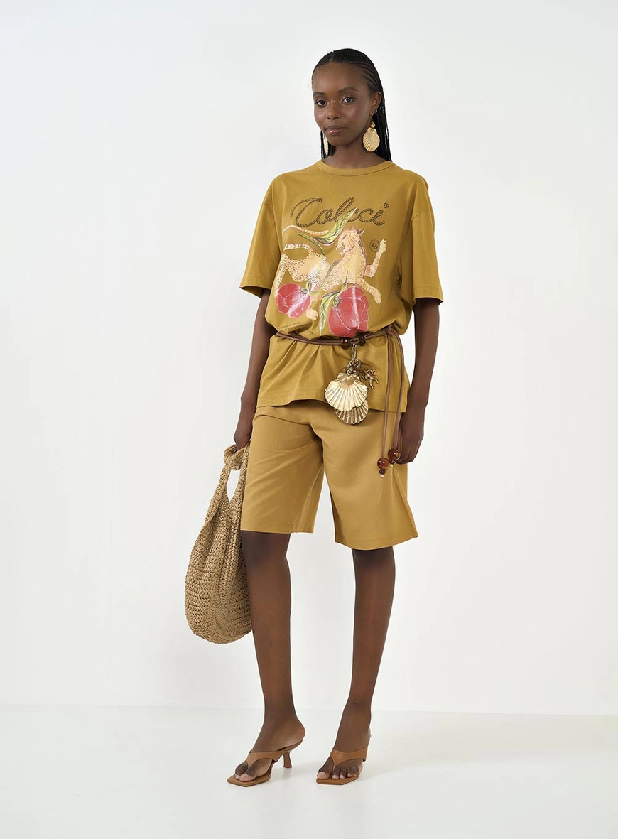 Camiseta Feminina Com Estampa E Gola Ribana
