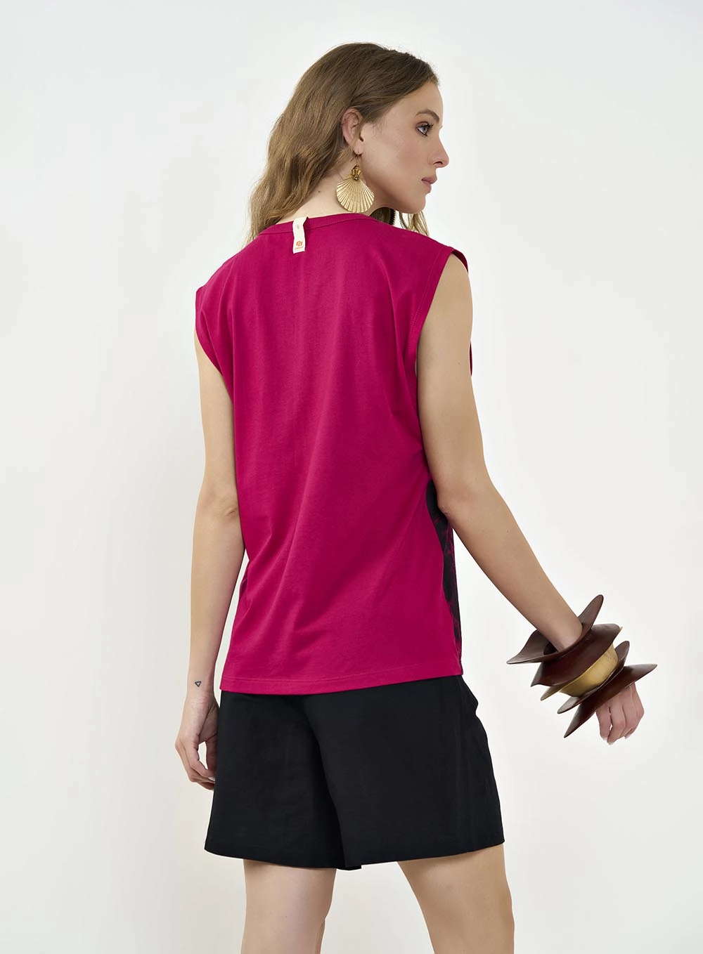 Camiseta Feminina Boy Estampada Com Cavas Rosa Timeless