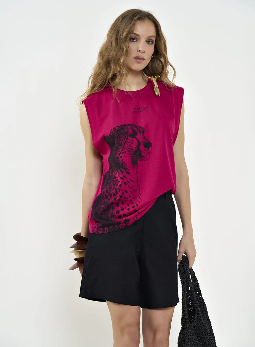 Camiseta Feminina Boy Estampada Com Cavas Rosa Timeless