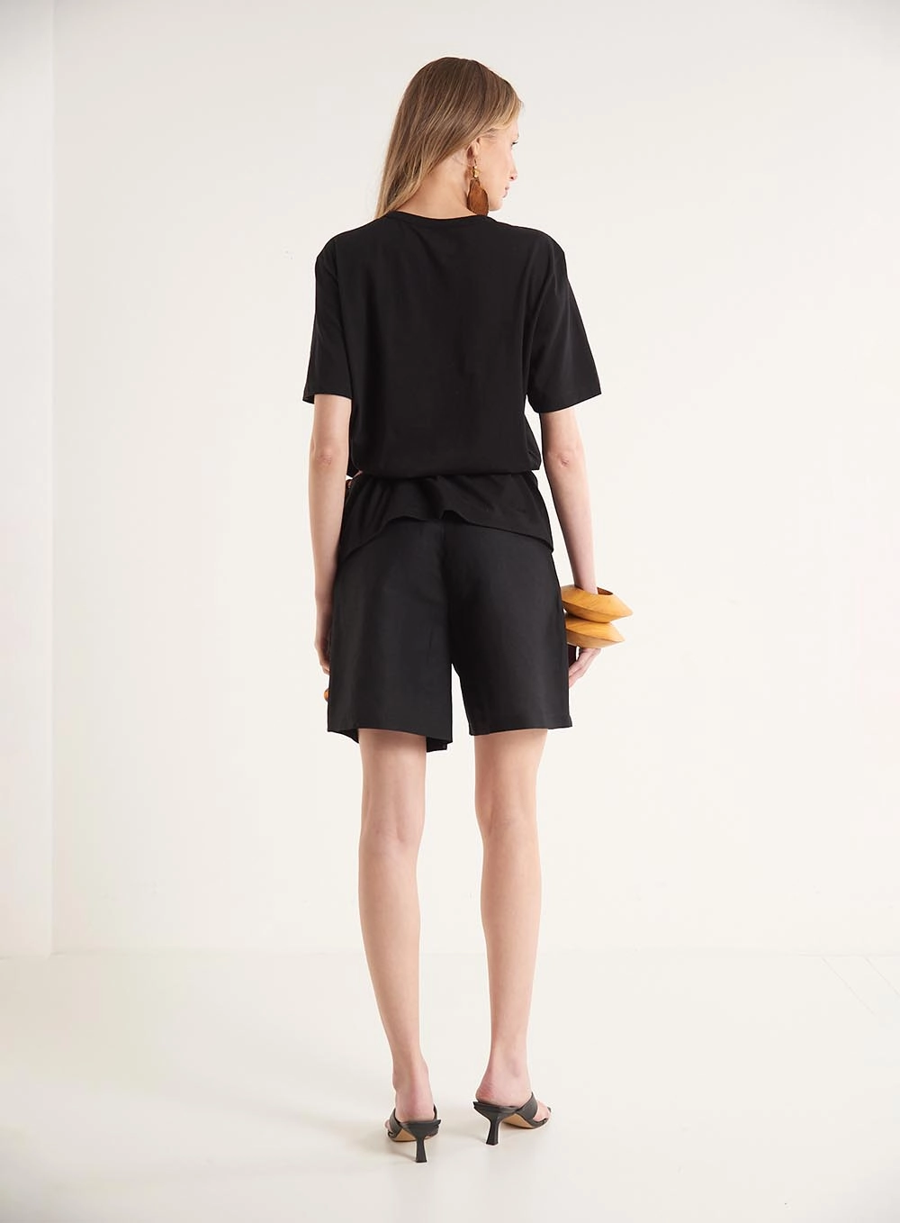Camiseta Feminina Boy Com Estampa Preto