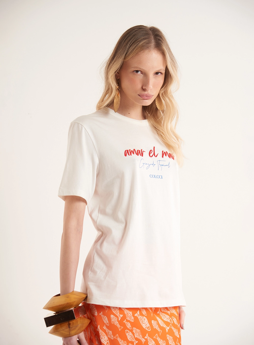 Camiseta Feminina Boy Estampada Off Shell