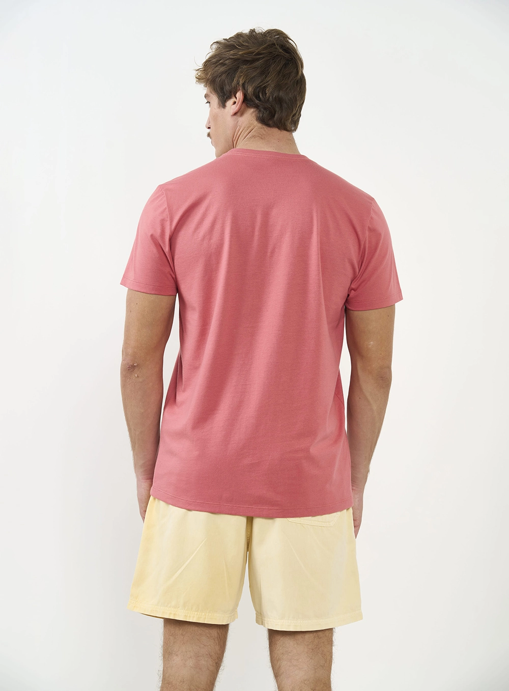 Camiseta Manga Curta Com Detalhe Em Estampa Rosa