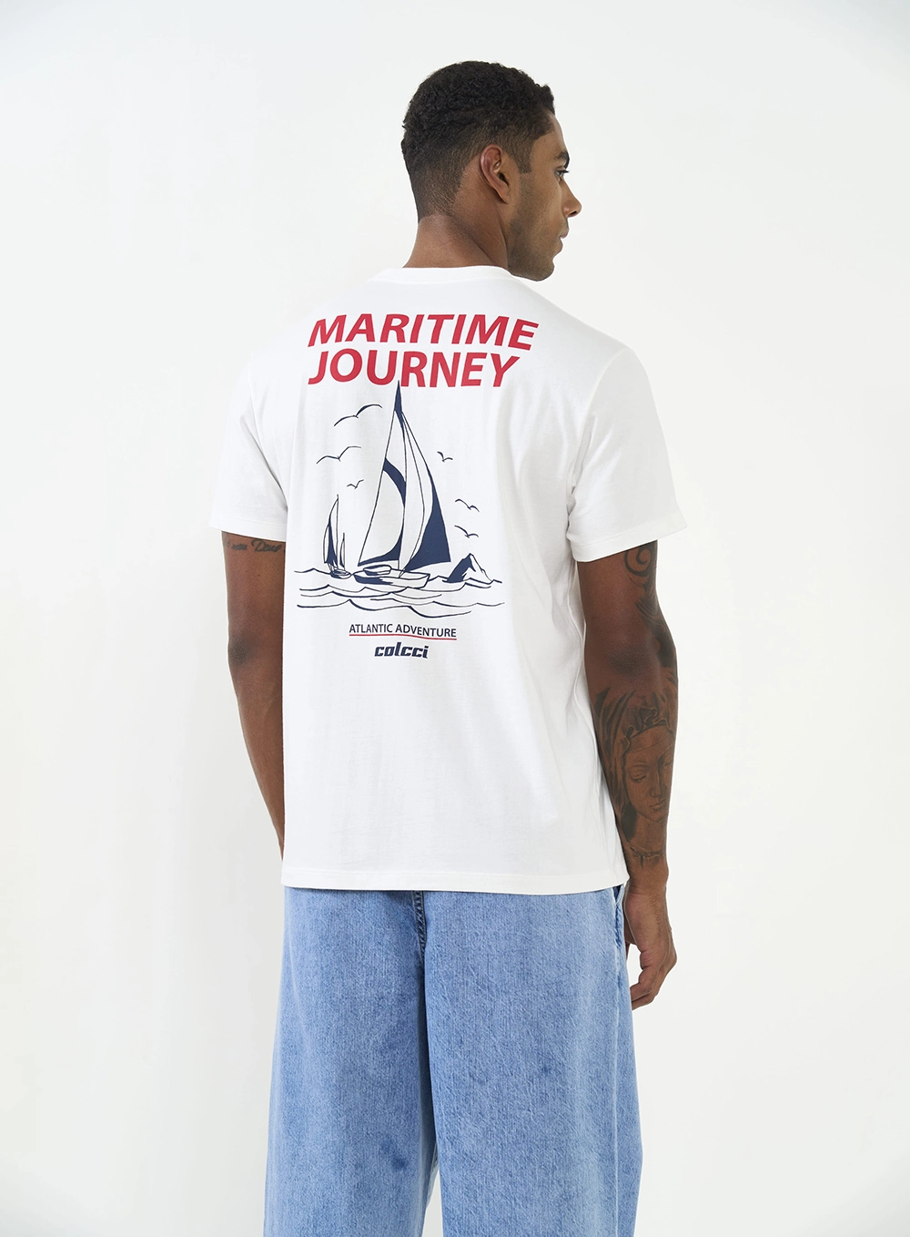 Camiseta Manga Curta Com Detalhe Em Estampa Off Shell
