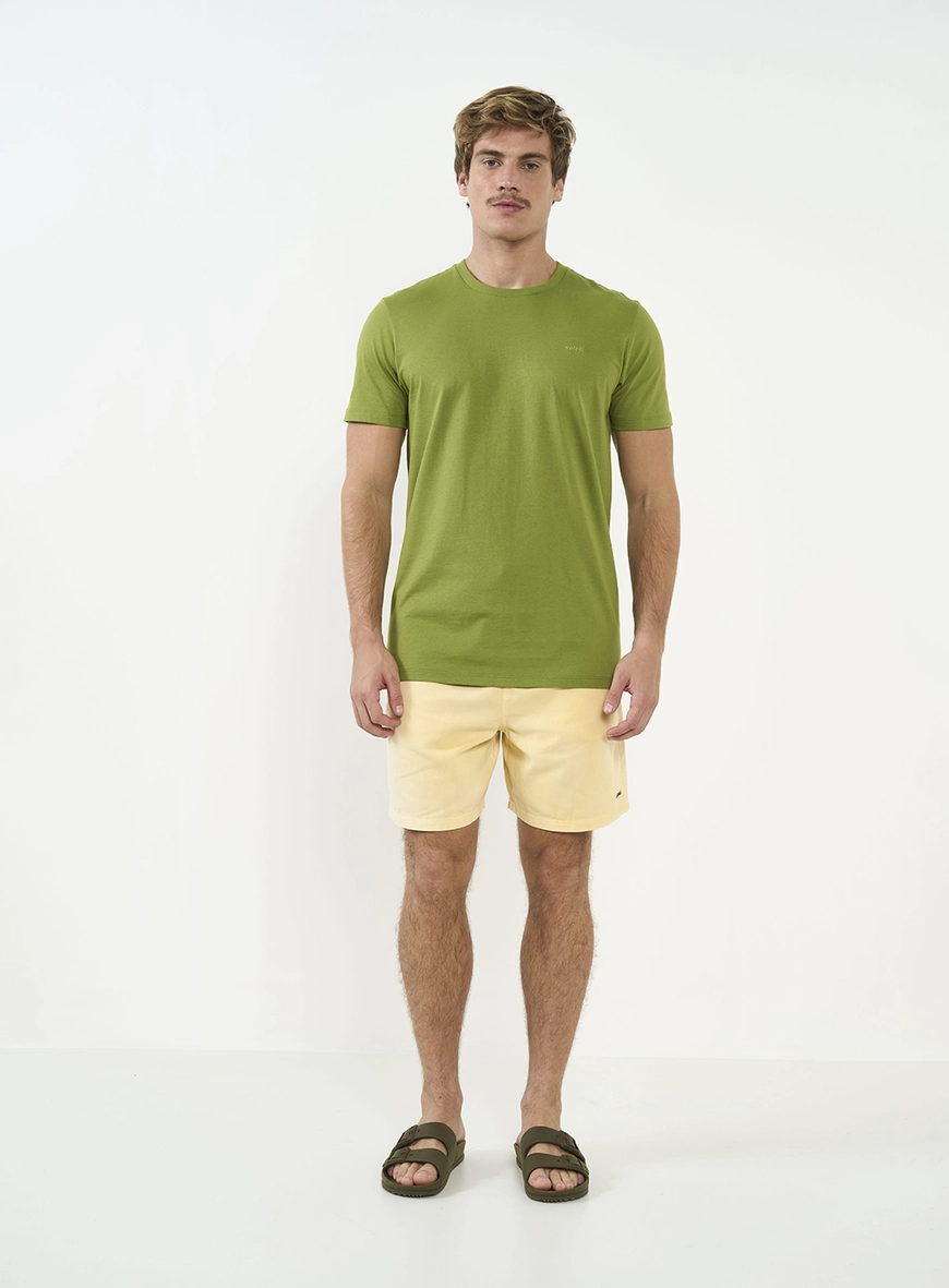 Camiseta Slim Com Logo Em Bordado
