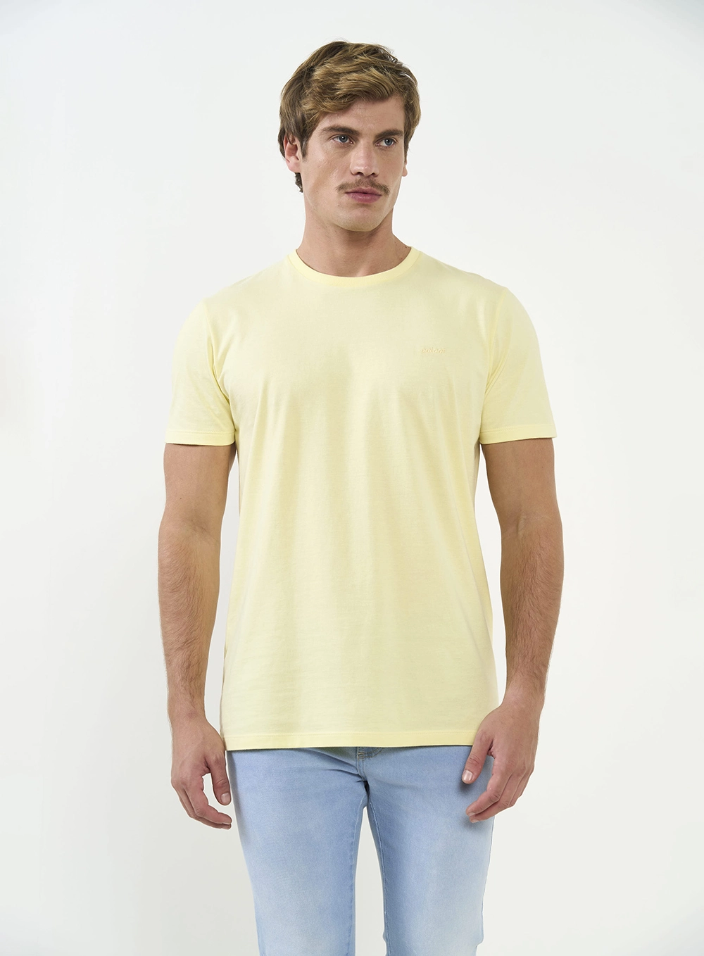 Camiseta Slim Com Logo Em Bordado Amarelo