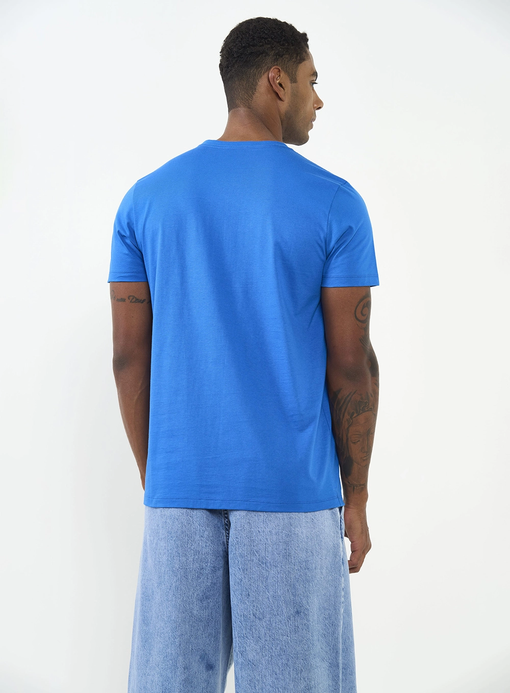 Camiseta Slim Manga Curta Azul