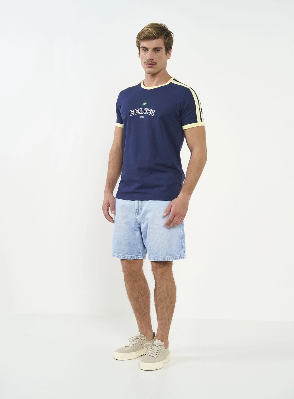 Camiseta Masculina Colcci Brasil Azul