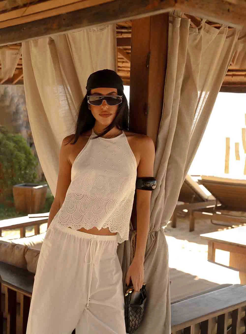 Blusa Em Laise Frente Única Off Shell