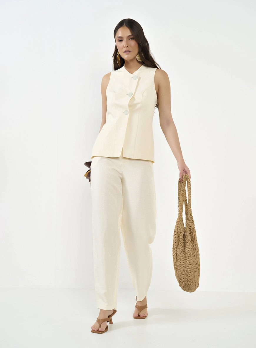 Blusa Com Recorte Alfaiataria