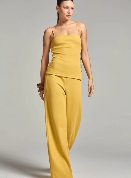 Calça Comfort Wide Canelada Com Elástico No Cós