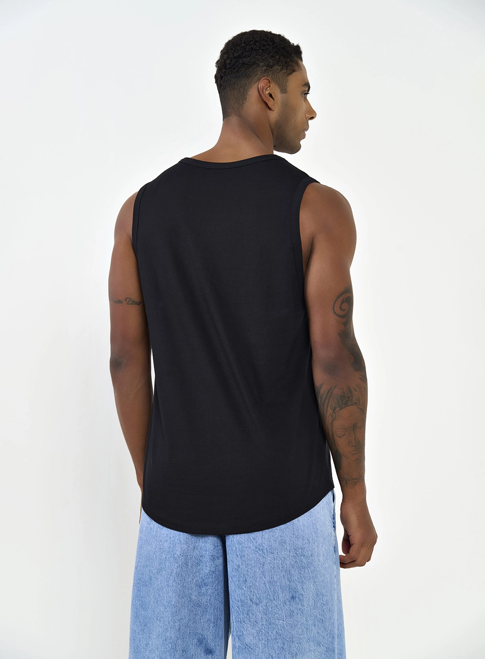 Regata Masculina Com Detalhe Em Estampa Preto