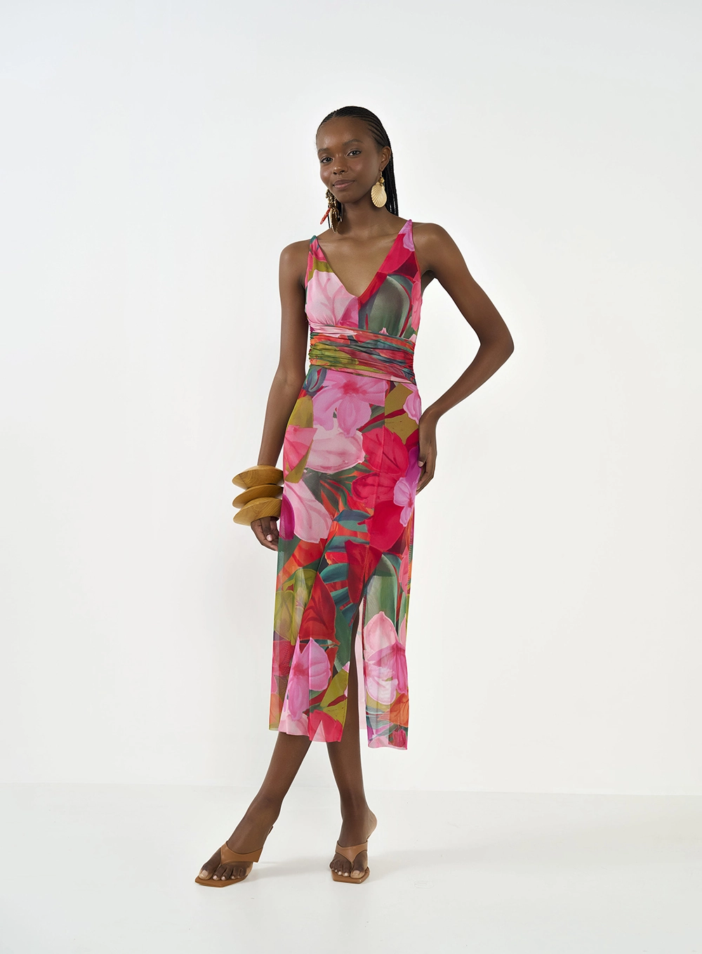 Vestido Midi Em Tule Acinturado Estampados