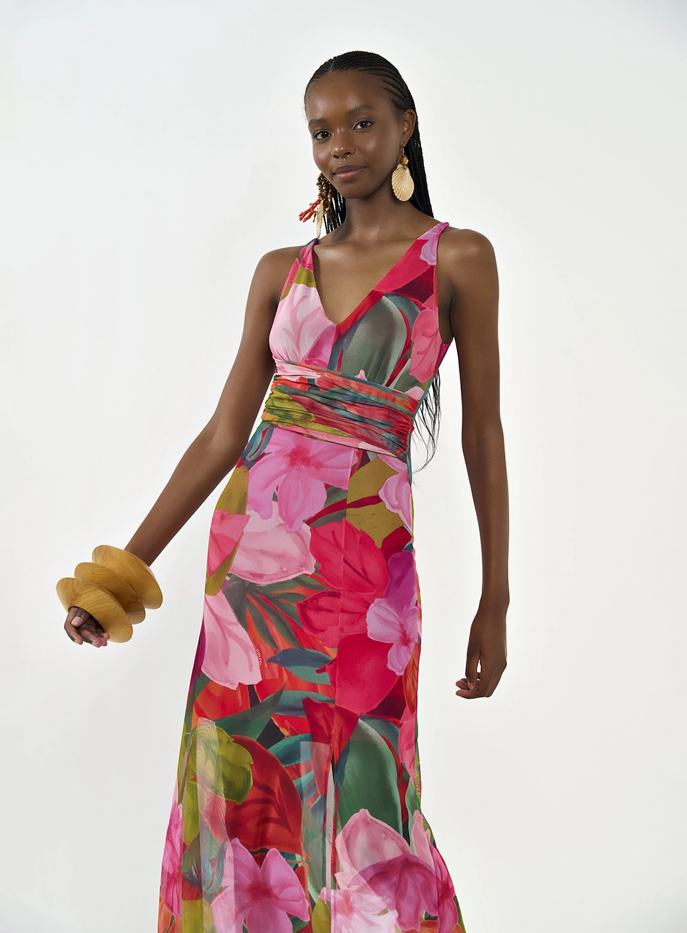 Vestido Midi Em Tule Acinturado Estampados