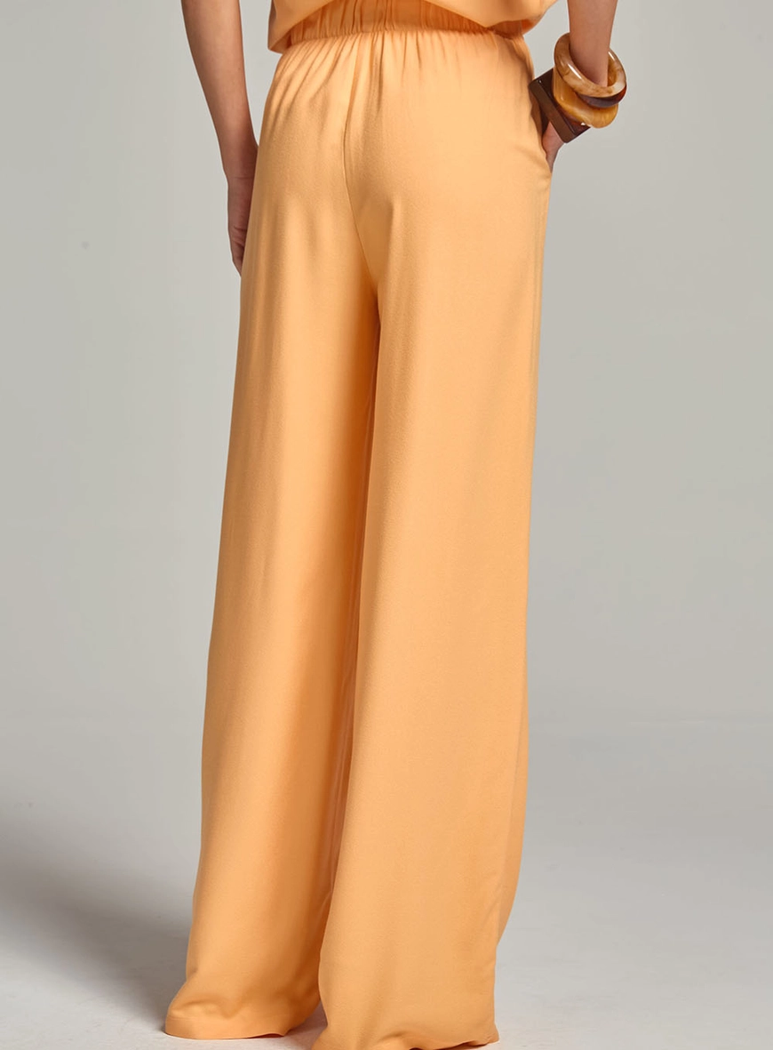 Calça Reta Alfaiataria Com Bolso Faca Laranja 3