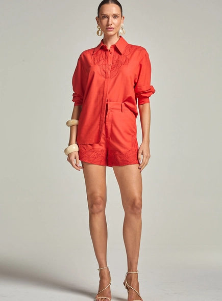 Short Alfaiataria Bordado Com Bolso Faca