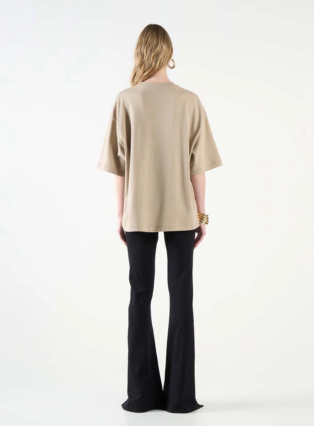 Camiseta Oversized Básica Bege 5