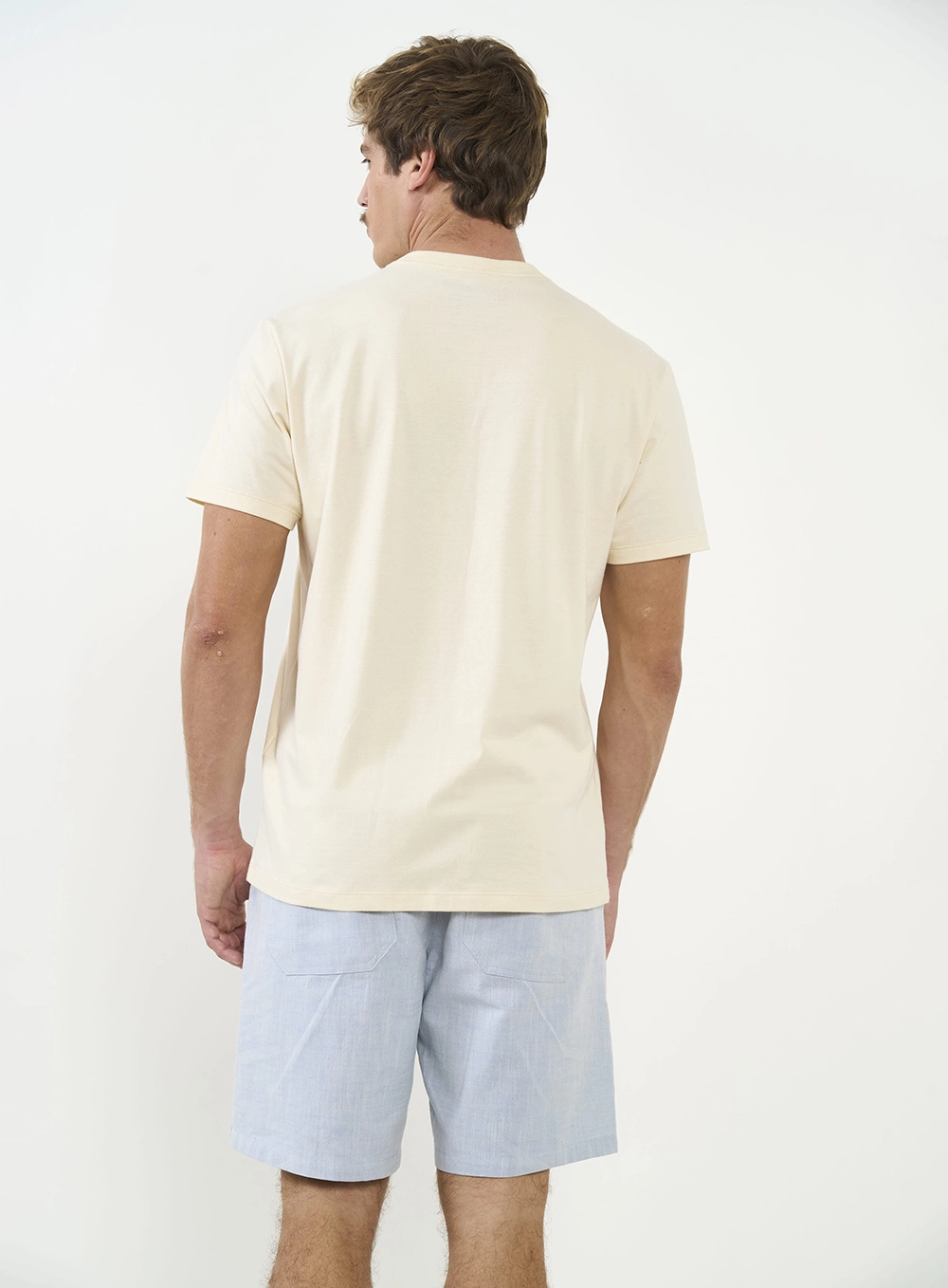 Camiseta Manga Curta Com Logo Frontal Bege