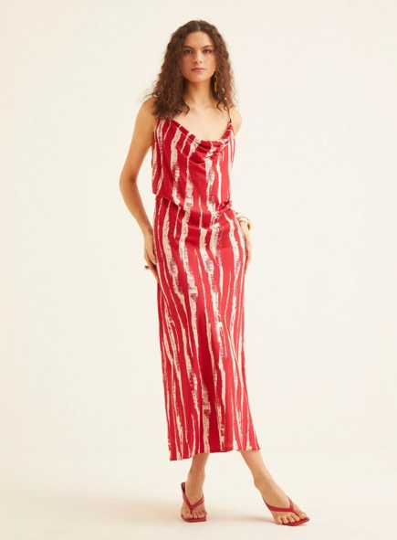 Vestido Longo Estampado Decote Degagê