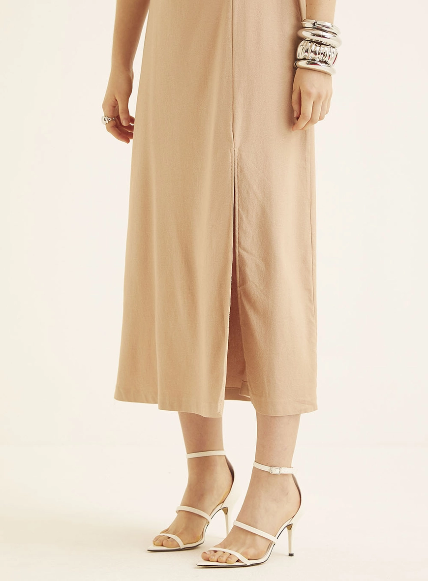 Vestido Midi Comfort Com Fenda Bege 3