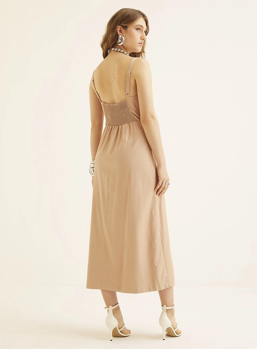 Vestido Midi Comfort Com Fenda Bege 4