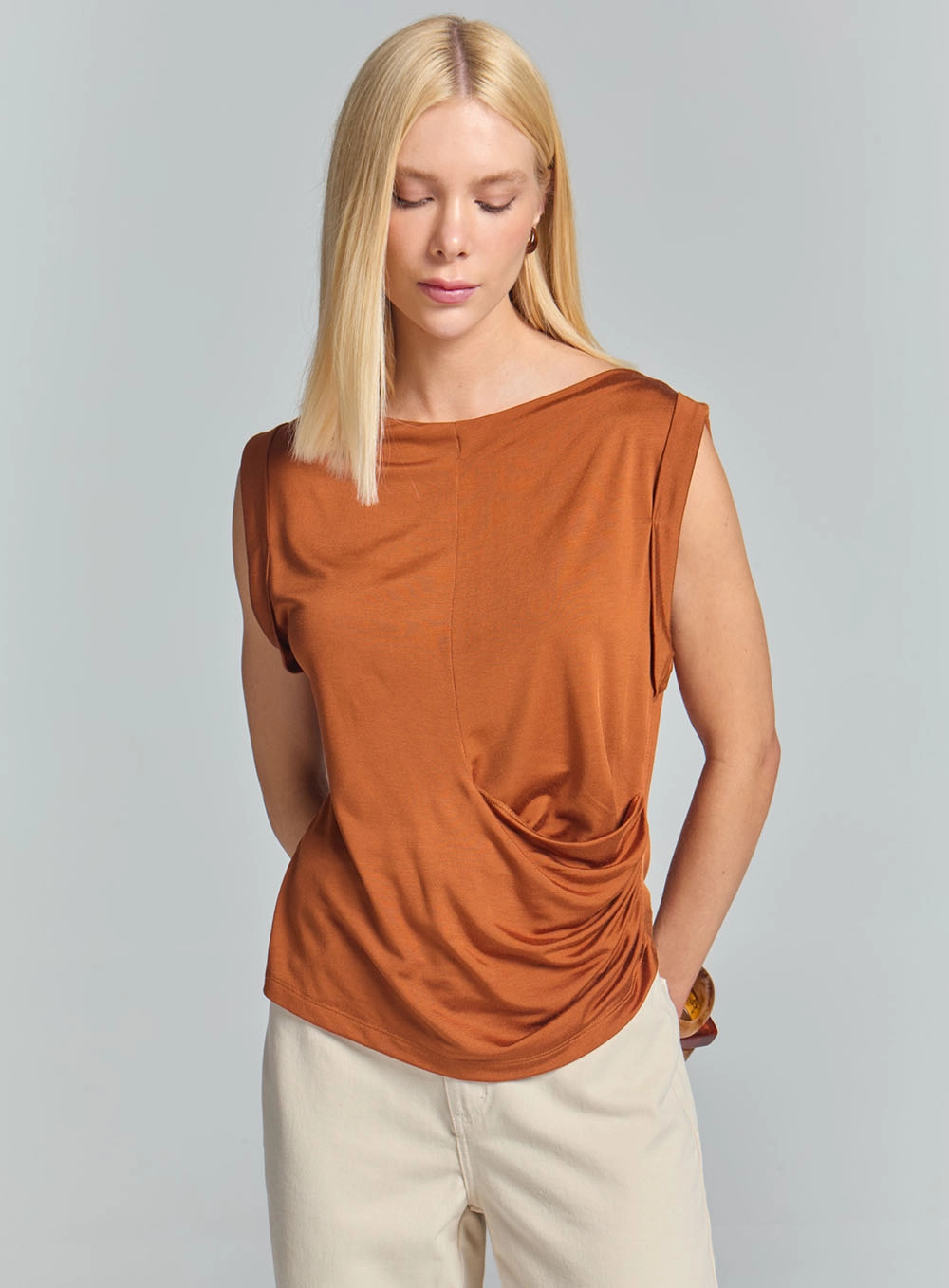 Blusa Comfort Com Tranpasse Marrom 2