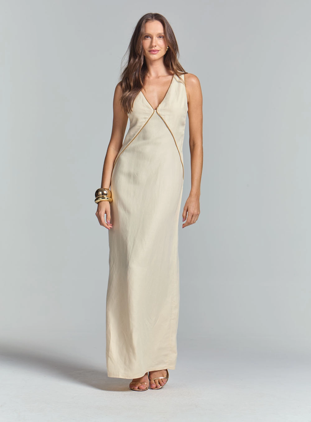 Vestido Longo Comfort Com Decote V Bege 1