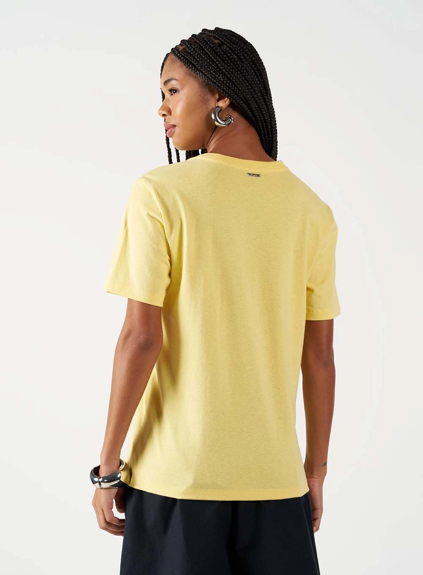 Camiseta Boy Básica Estampada Amarelo 3