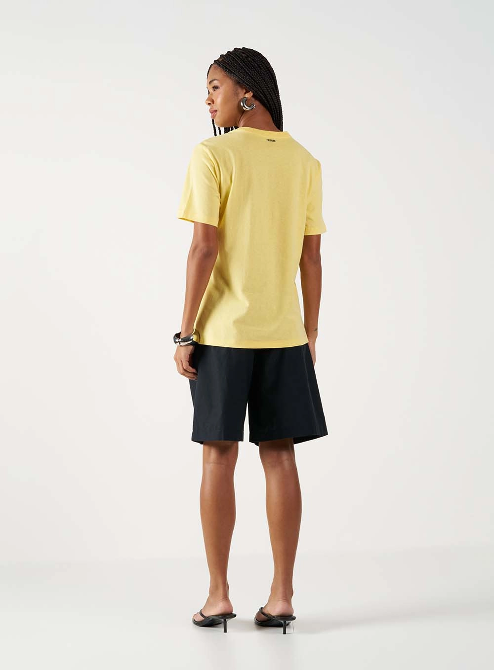Camiseta Boy Básica Estampada Amarelo 4