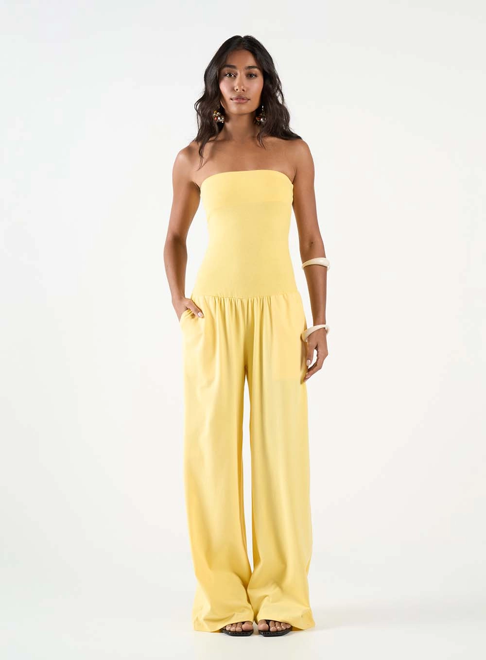 Macacão Comfort Tomara Que Caia Amarelo 1