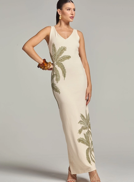 Vestido Longo Estampado Com Decote V E Fenda