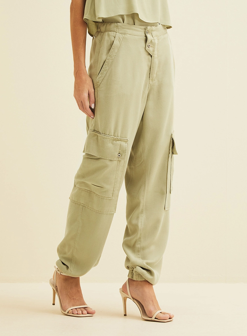 Calça Cargo Sarja Feminina Verde
