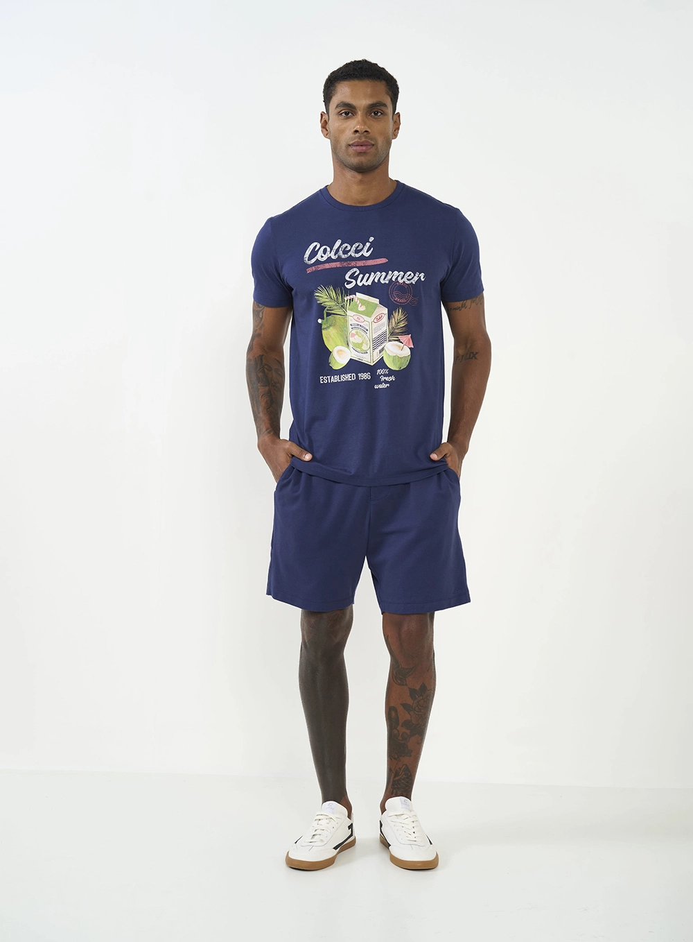 Camiseta Com Estampa Frontal Azul