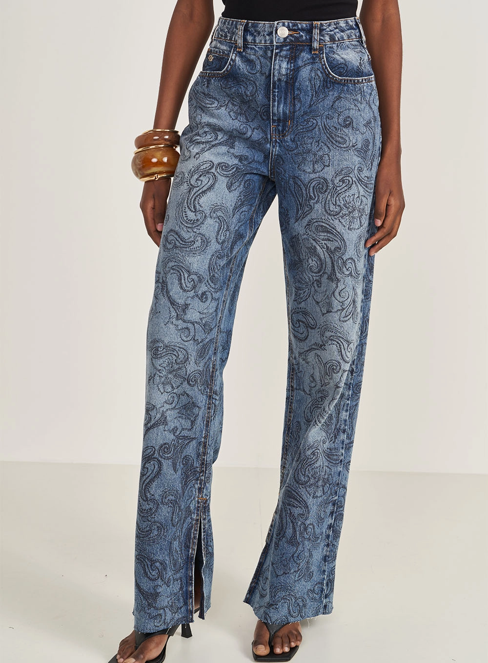 Calça Jeans Reta Estampada Estampados