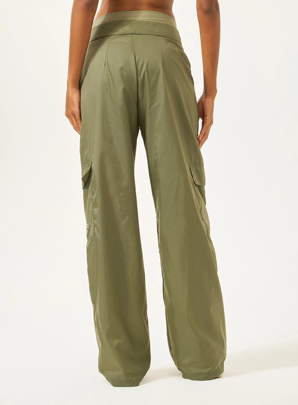 Calca Nylon 1 Feminino Colcci Sport Verde