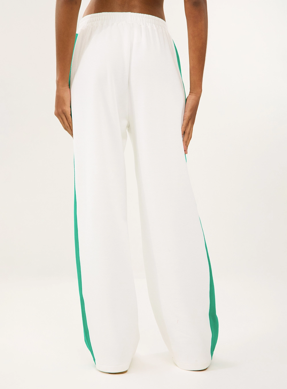 Calça Comfort Com Faixa Lateral Off