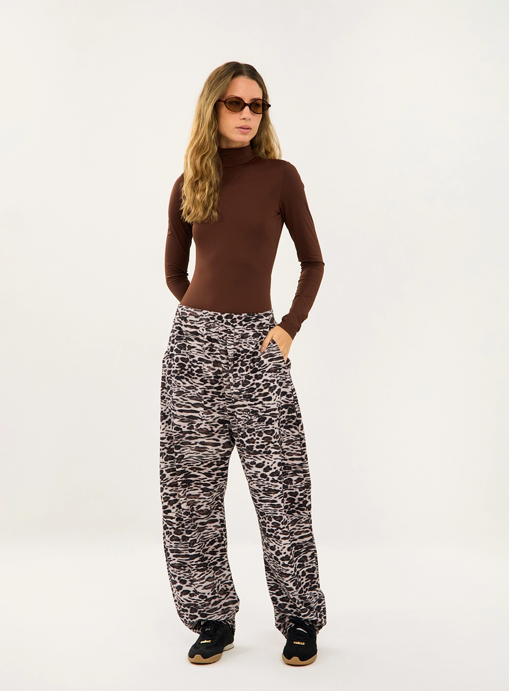Calça Loose Estampada Estampados