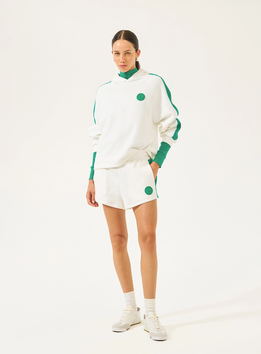 Short Moletom Comfort Com Faixa Lateral Off