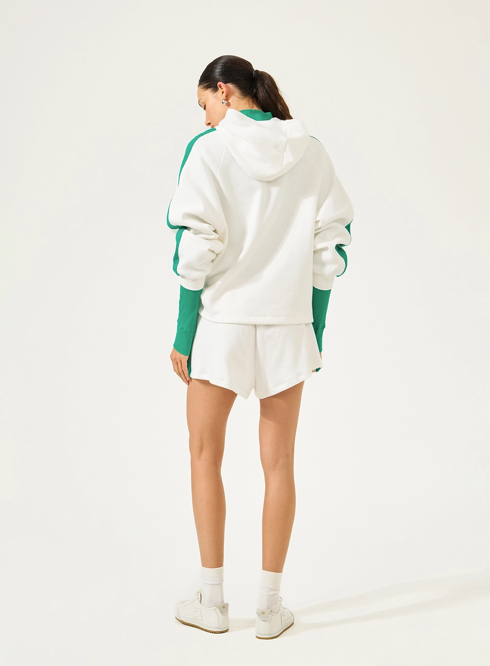 Short Moletom Comfort Com Faixa Lateral Off
