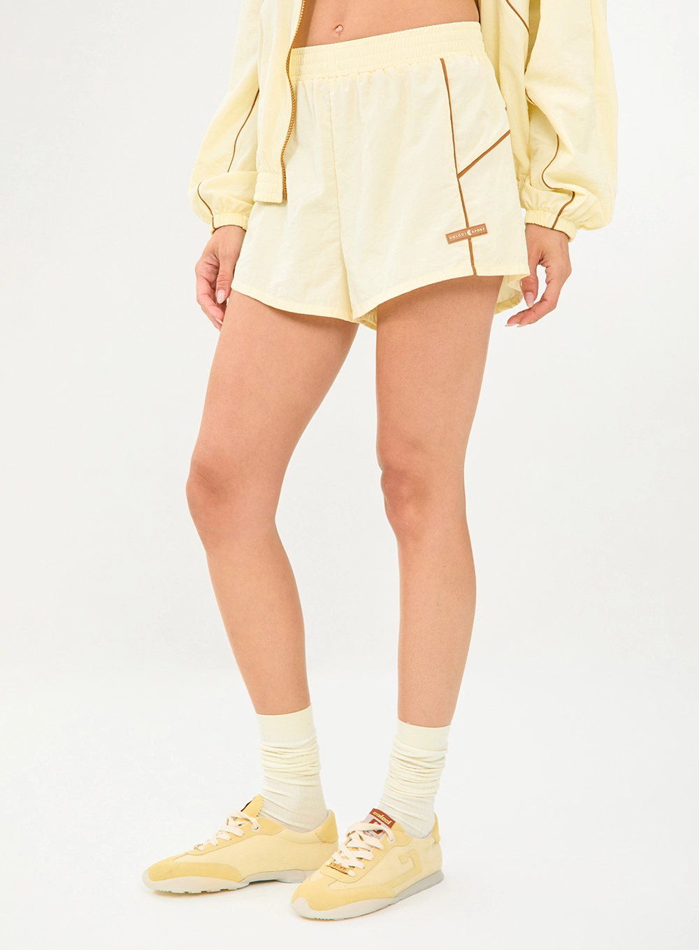Short Nylon  Feminino Colcci Sport Amarelo