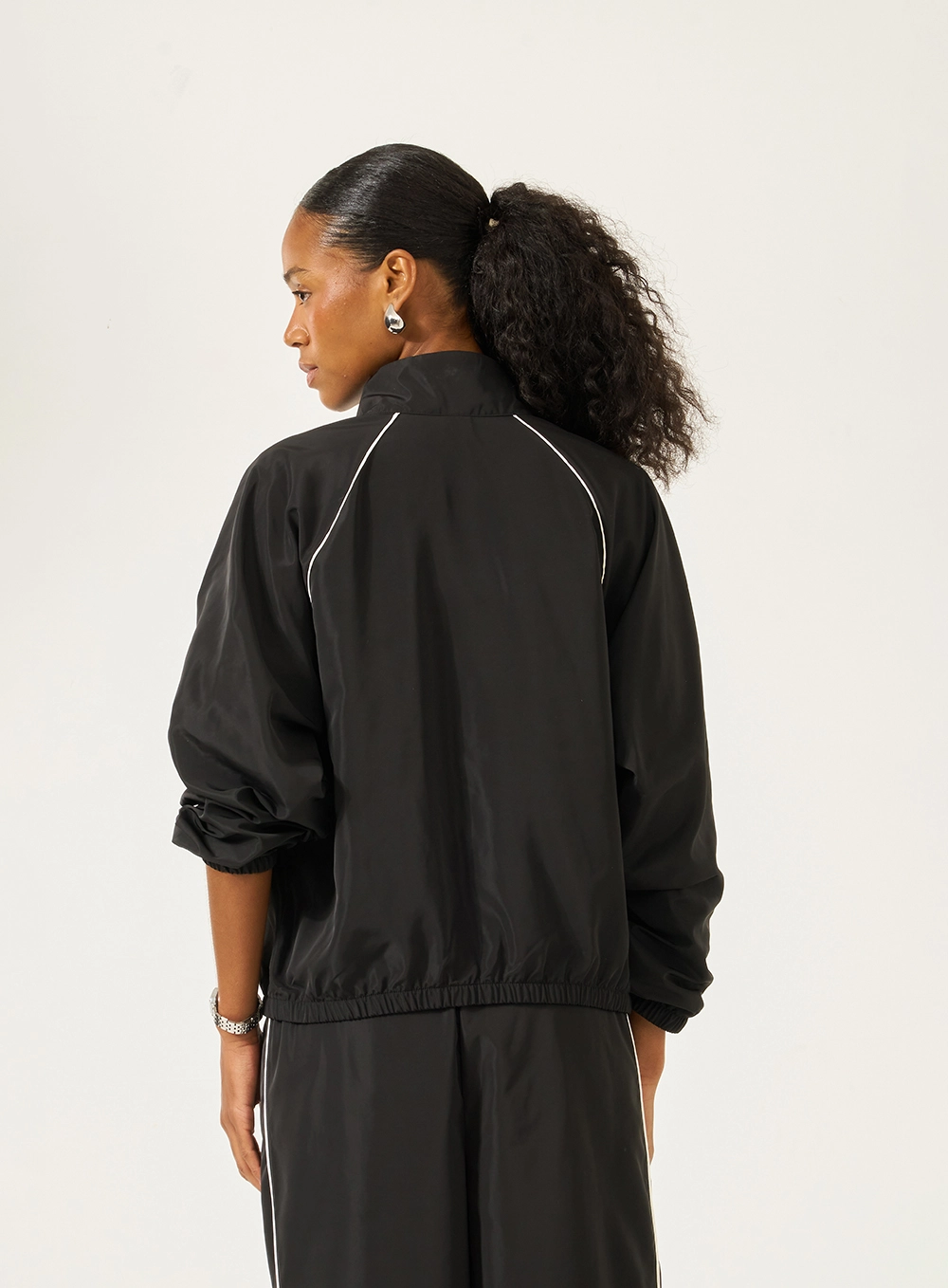 Jaqueta Nylon 1 Feminino Colcci Sport Preto