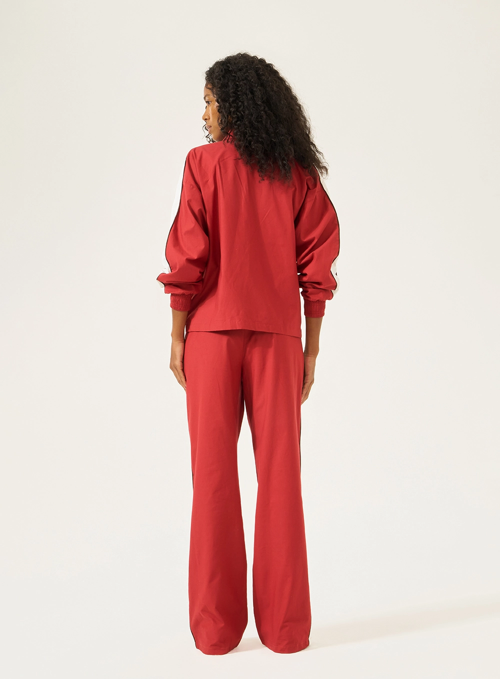 Jaqueta Comfort Com Bolsos Utilitários Vermelho
