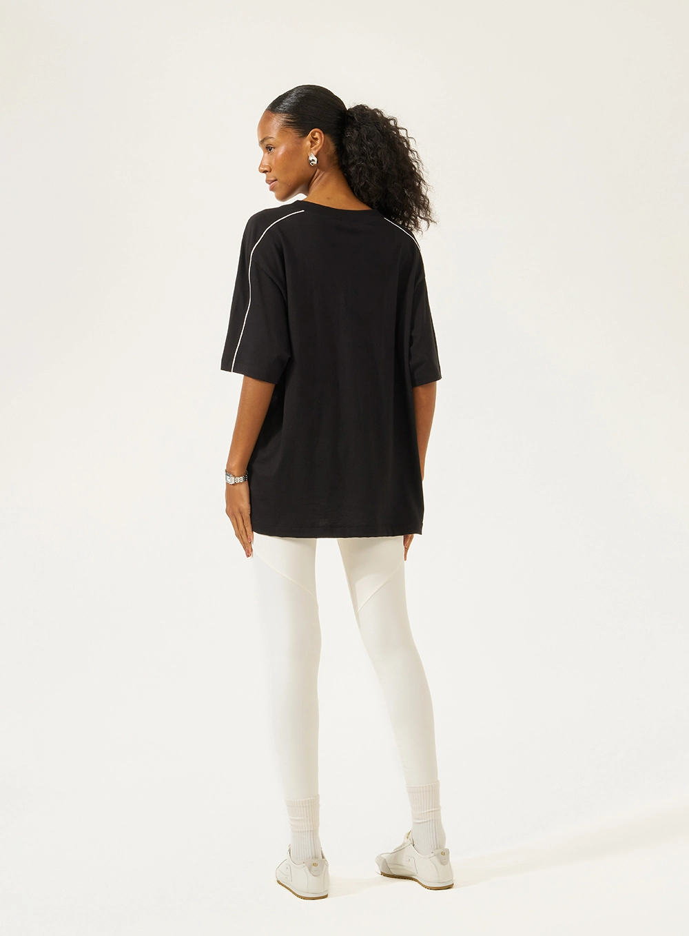 Camiseta Loose Com Estampa Preto