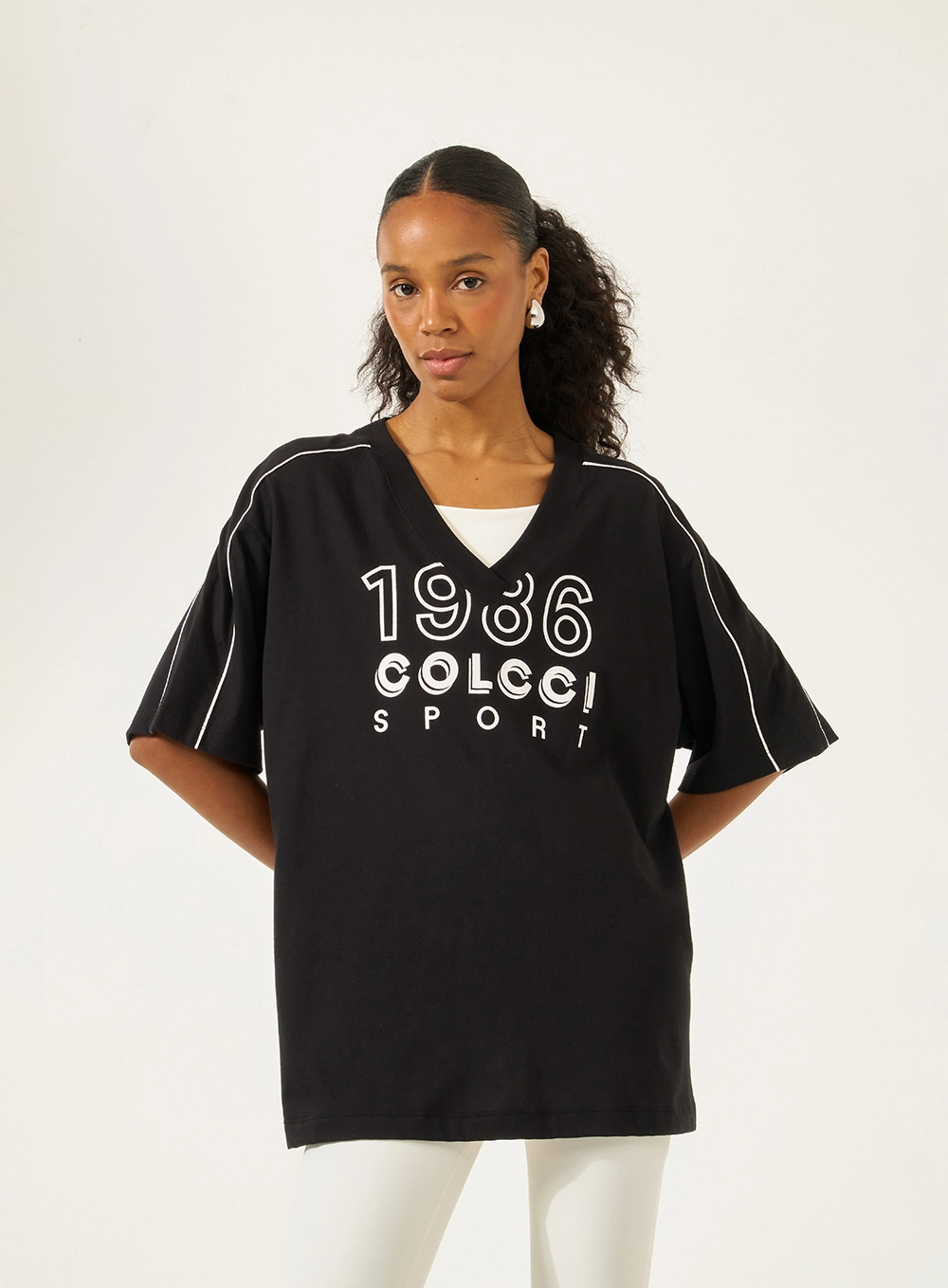 Camiseta Loose Com Estampa Preto