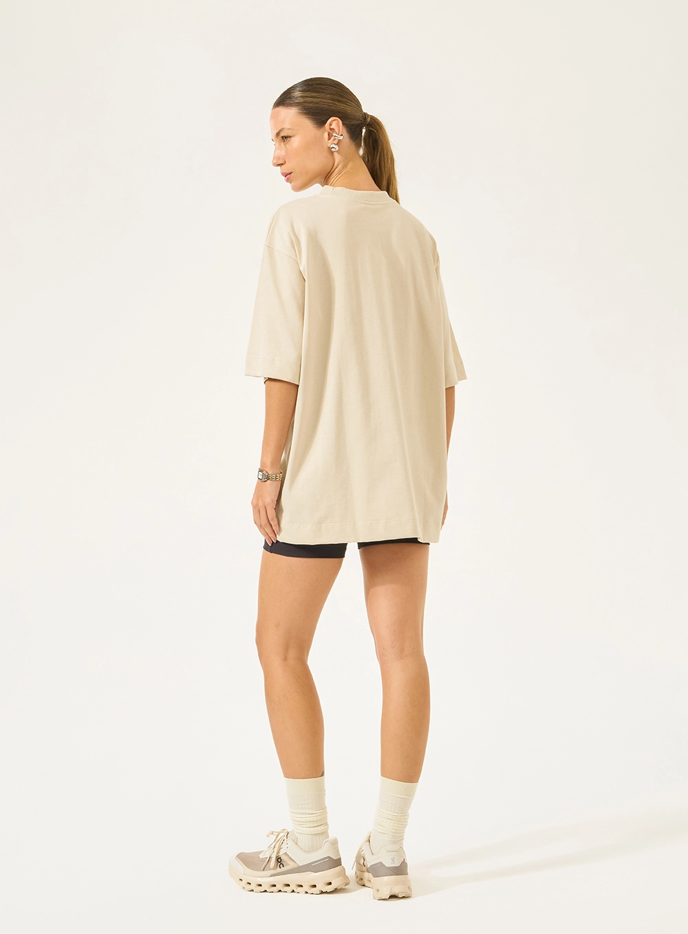 Camiseta Oversized Com Estampa Bege