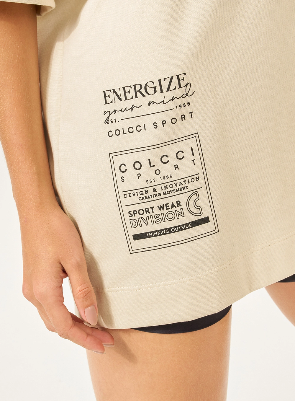 Camiseta Oversized Com Estampa Bege