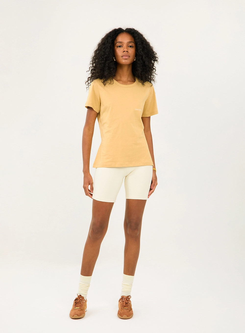 Camiseta Comfort Manga Curta Bege