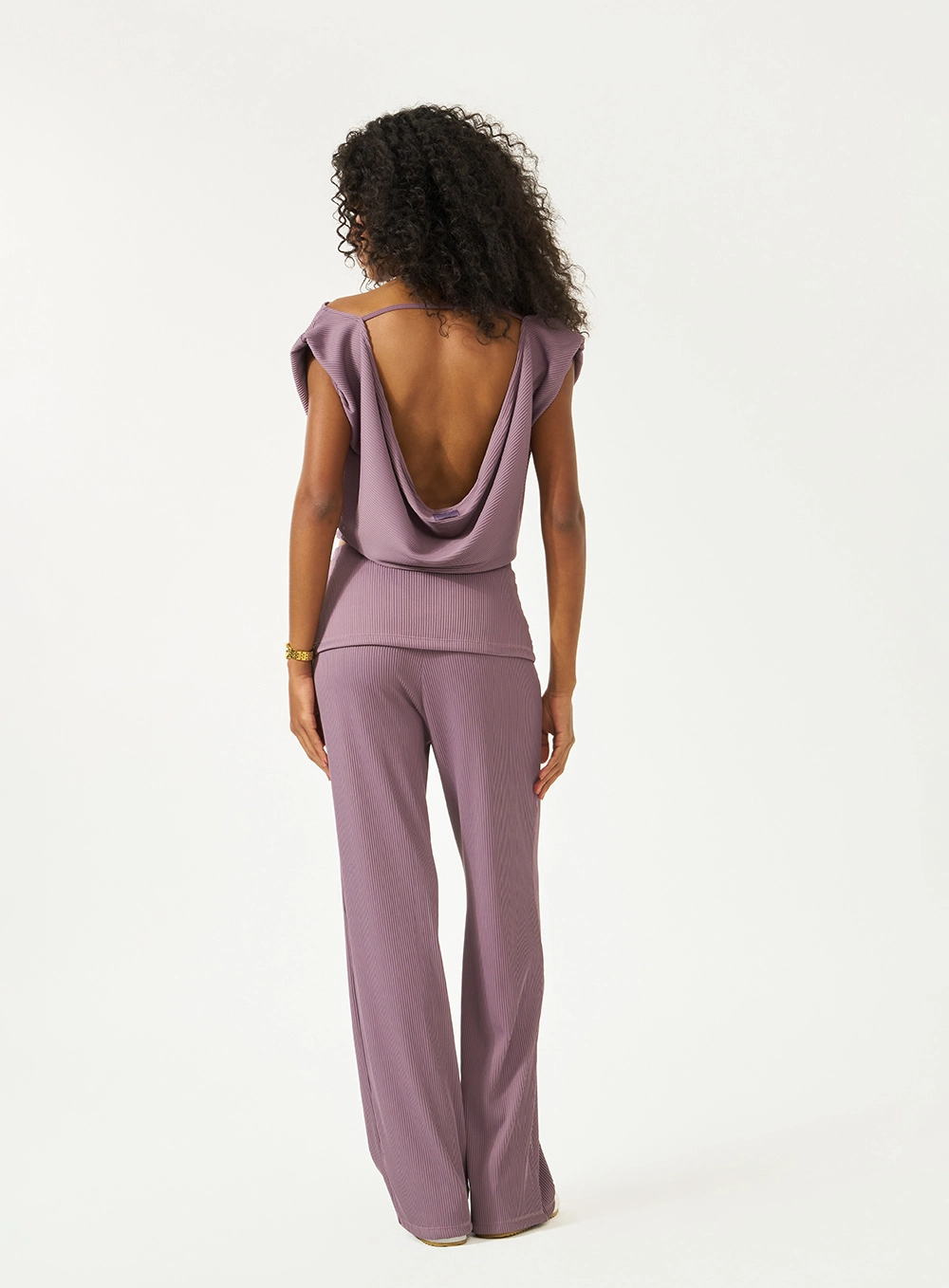 Blusa Canelada Costas Com Vazado Roxo